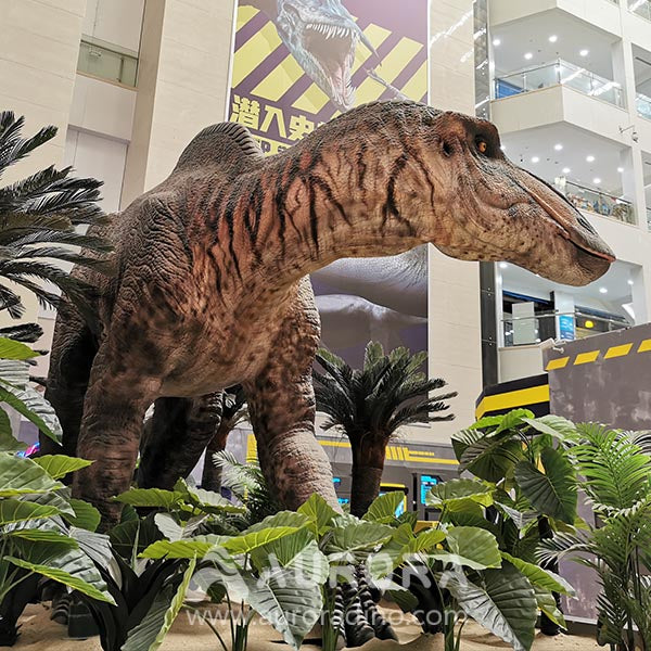 Herbivorous Hadrosaur Lifesize Animatronic Dinosaur