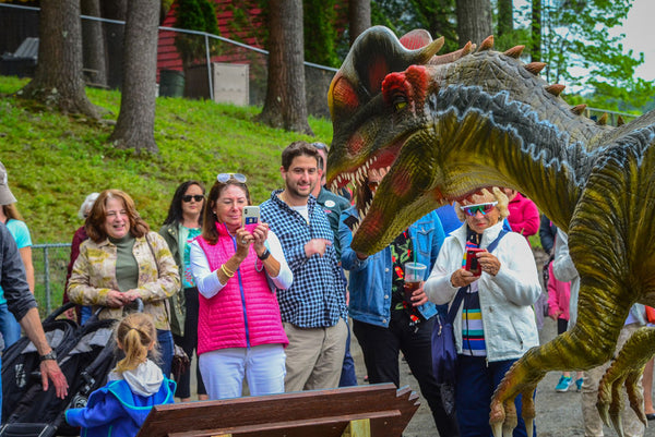 ROAR! Dinosaur Adventure Park In USA