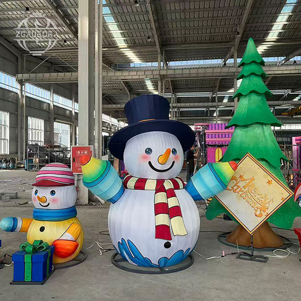 Holiday Outdoor Decoration - Christmas Tree And Snowman Lanterns by Zigong Lantern