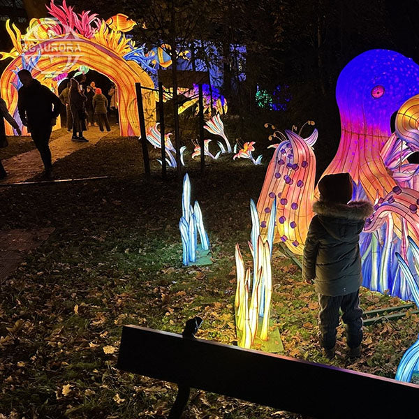 Ocean-themed Lantern Corridor Octopus Lantern Aisle